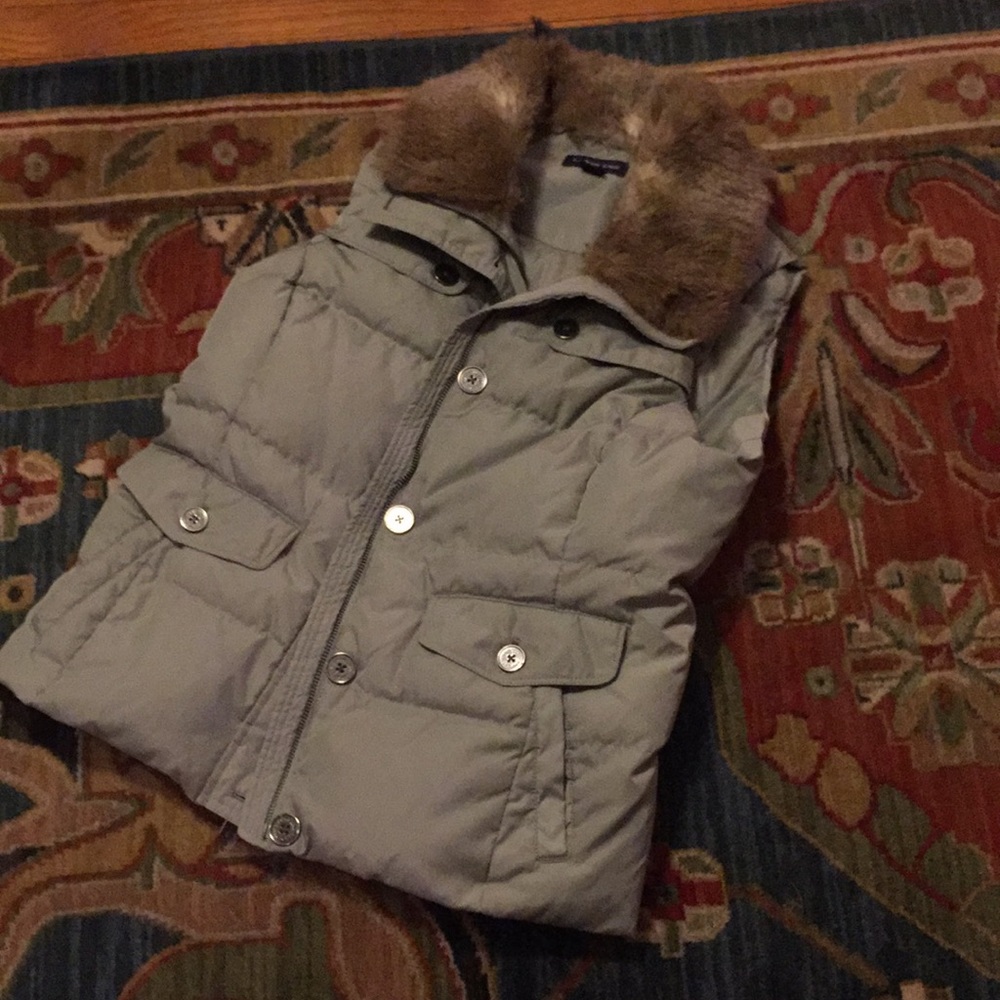Lands End Ladies Puffer Vest w Removable Fur Neck